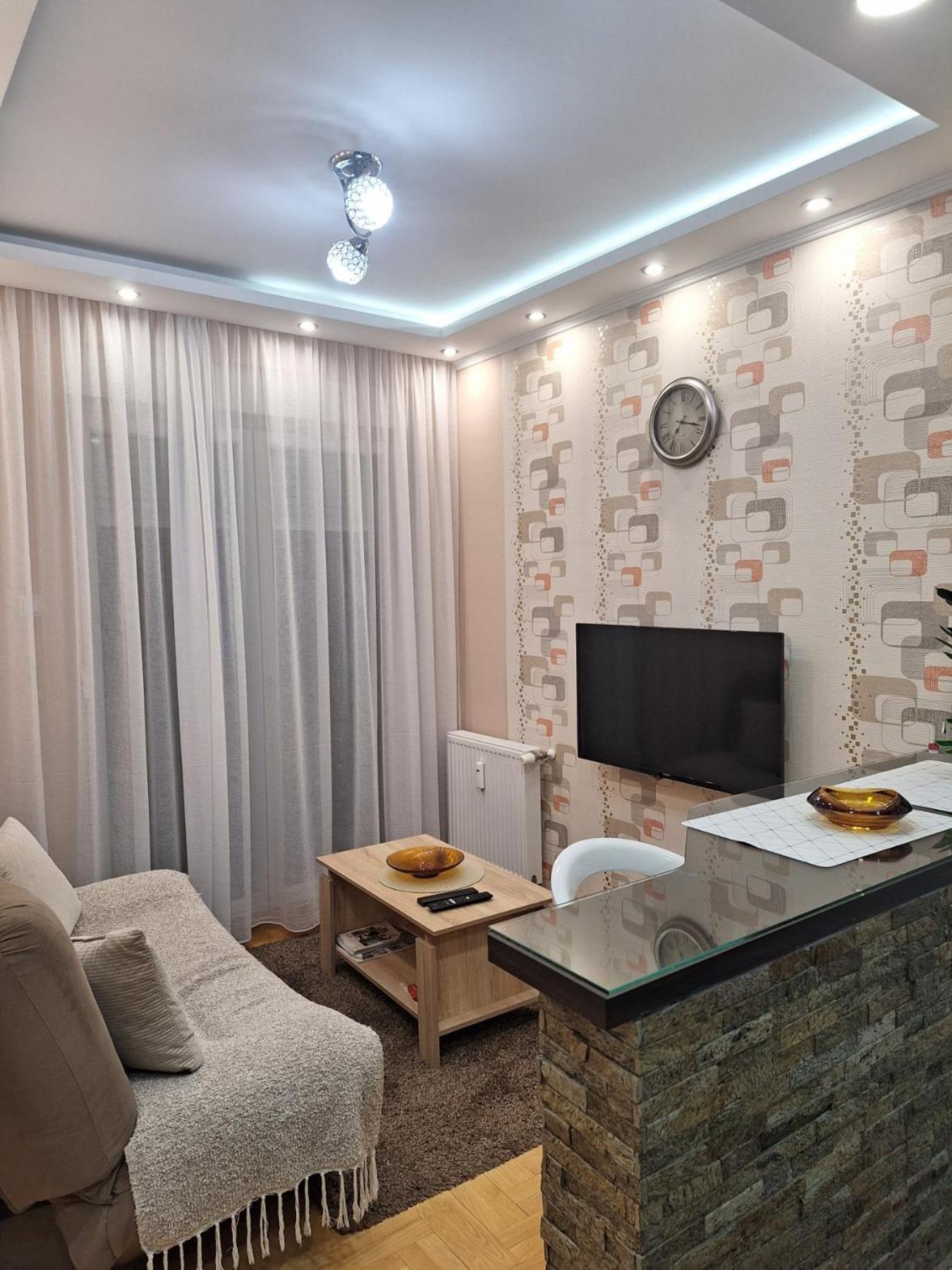 Lux Apartment Sanja 1 Subotica Zewnętrze zdjęcie